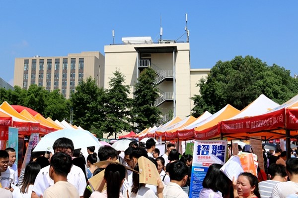 1528444656694610.jpg 2.jpg