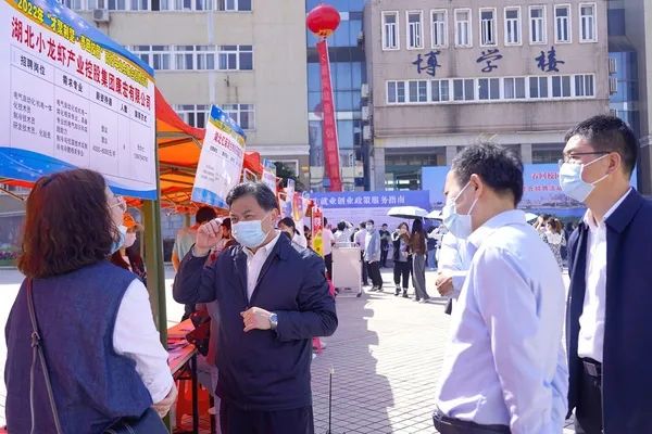 1649726538805877.jpg 1649726538805877.jpg