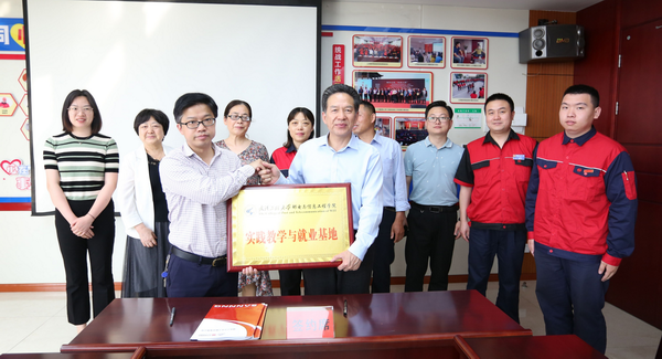 1652770618364058.png 1652770618364058.png