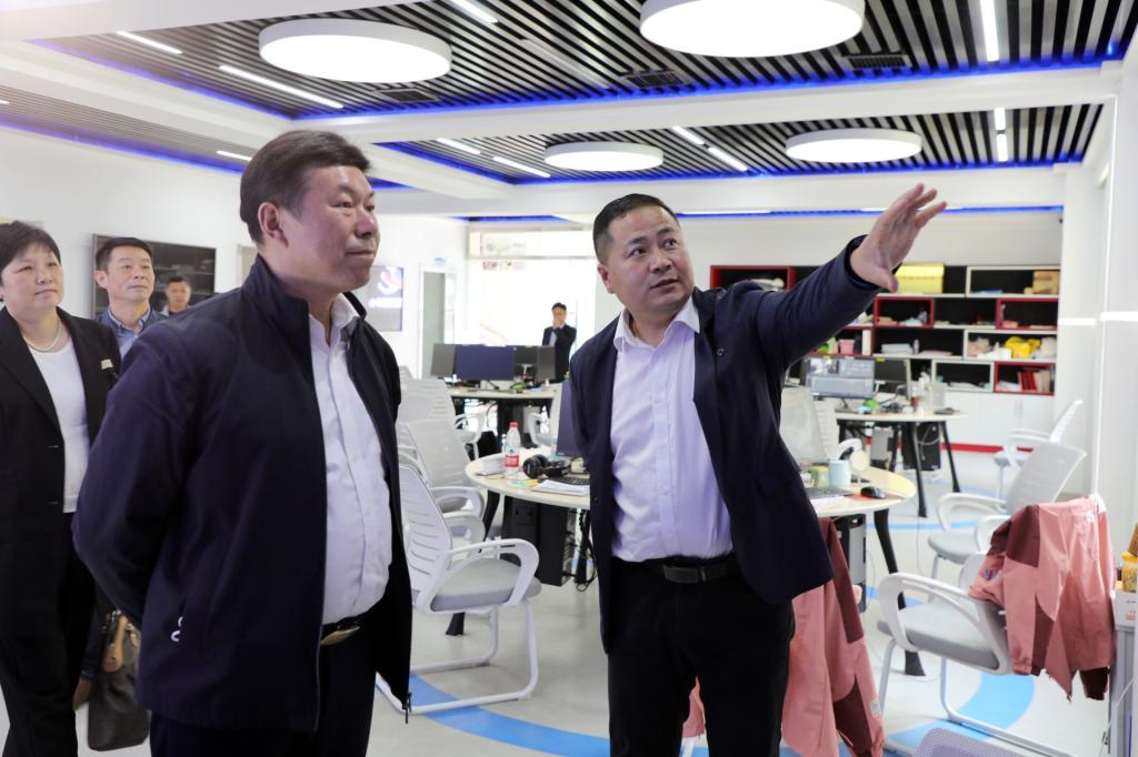 1652771323781596.jpg 1652771323781596.jpg