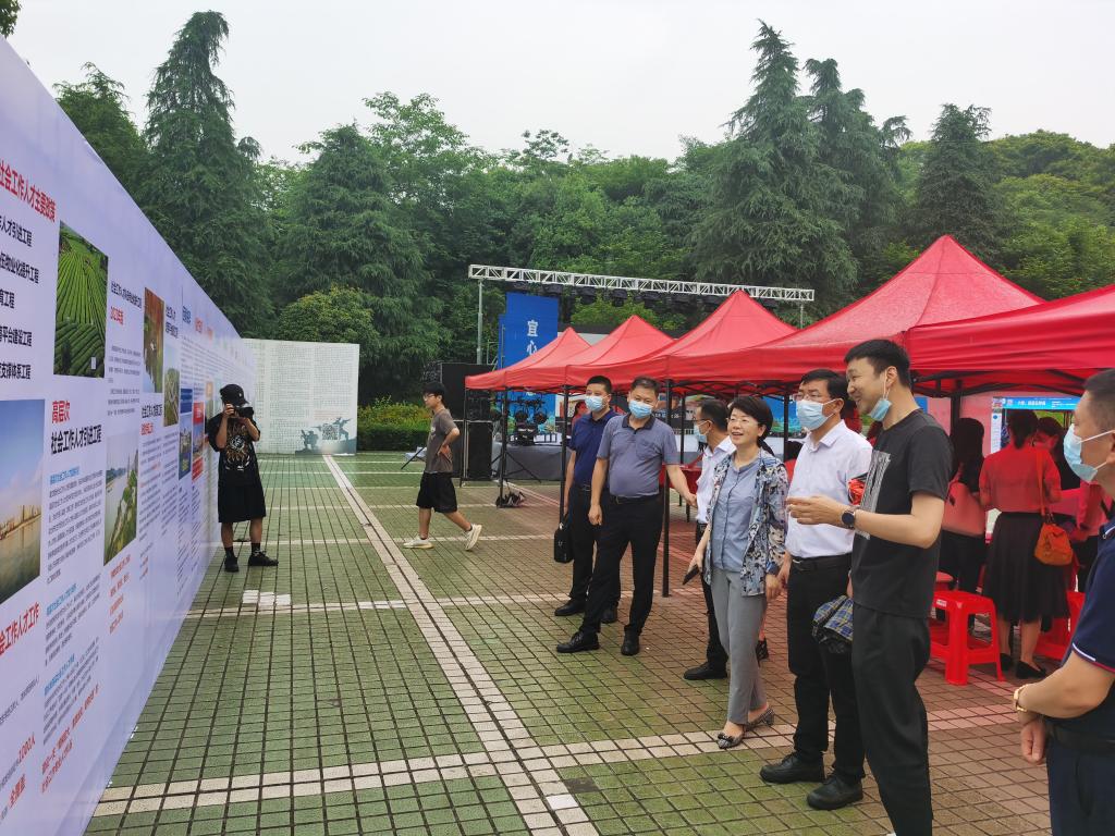 1654066818383914.jpg 1654066818383914.jpg