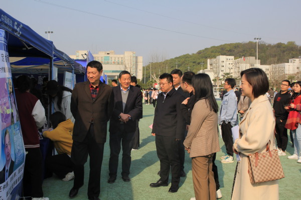 1679273780603304.jpg 1679273780603304.jpg