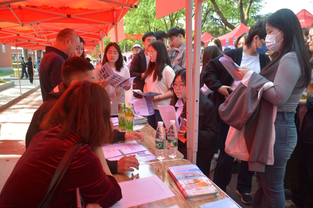 1681453784815626.jpg 1681453784815626.jpg