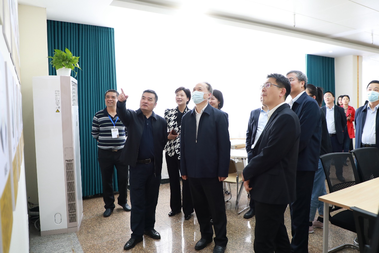 1681463518199790.jpg 1681463518199790.jpg