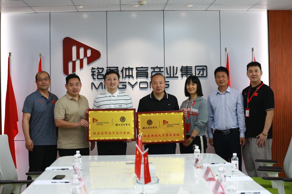 1682215129440623.jpg 1682215129440623.jpg