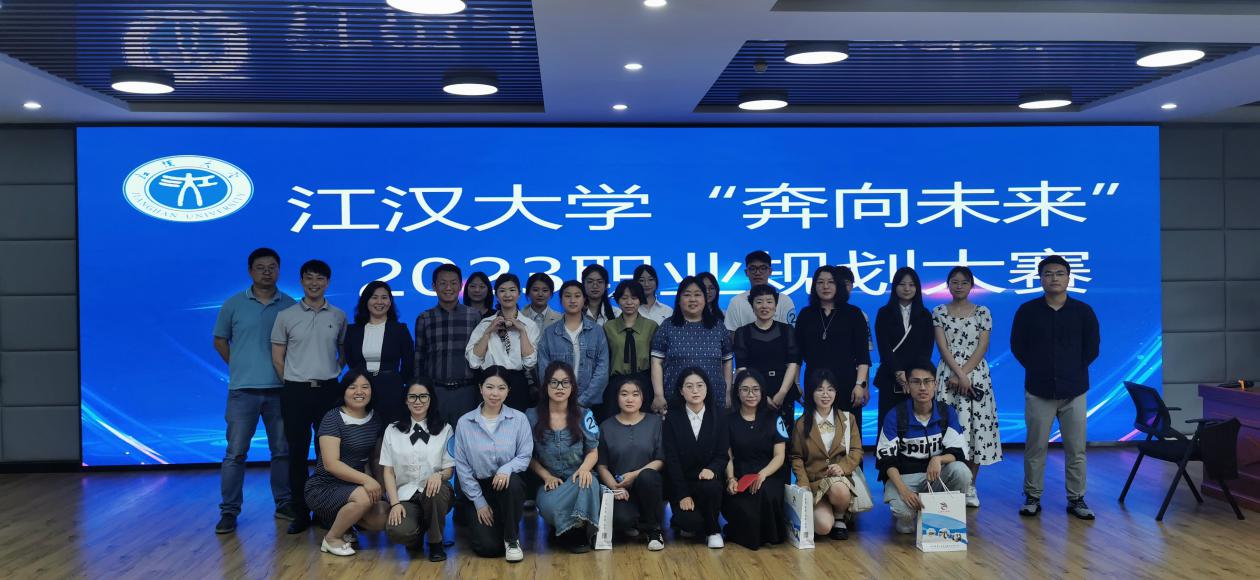 1684305777319360.jpg 1684305777319360.jpg