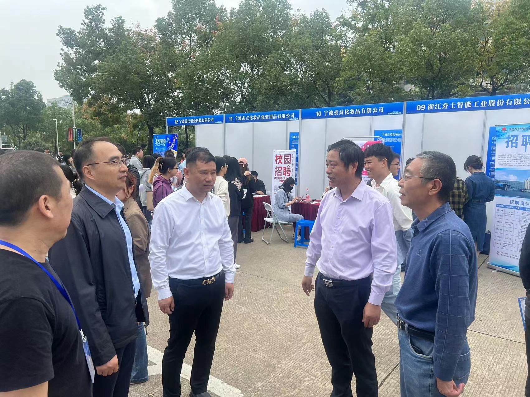 1697592397188513.jpg 1697592397188513.jpg