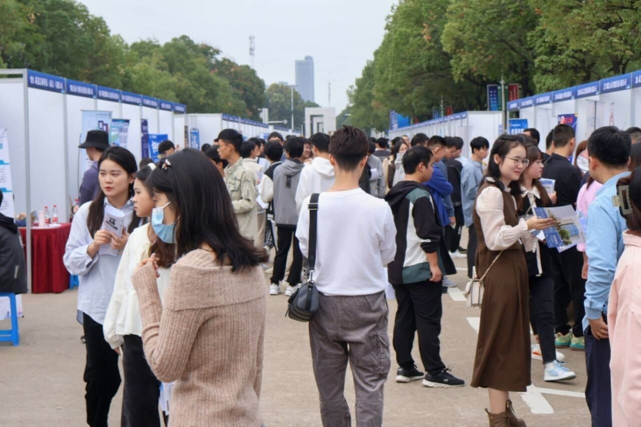 1697592461549688.jpg 1697592461549688.jpg