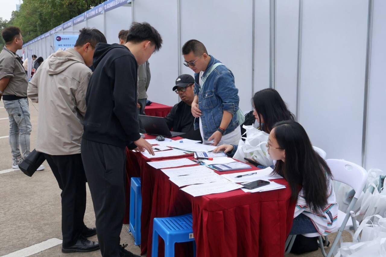 1697592488692089.jpg 1697592488692089.jpg